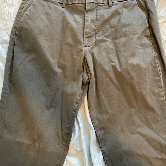 Gap Chino Pants - Picture 5 of 8